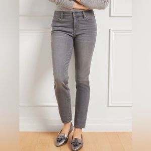 Chicos So Slimming Super Soft Girlfriend Ankle Jeans Size: 2.5 Regular